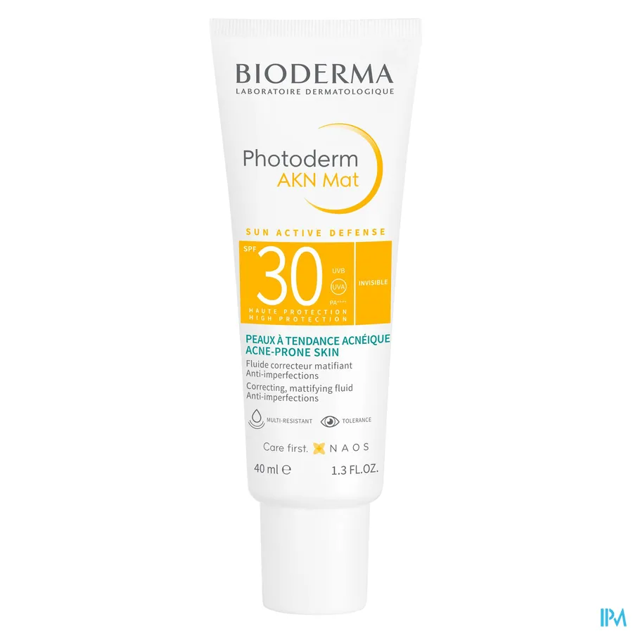 packshot van Bioderma Photoderm Akn Mat SPF30 Zonnemelk 40 ml